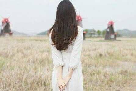 跟婆婆借錢買房被拒，兩年後飯桌上我做一事，婆婆悔得腸子青了！