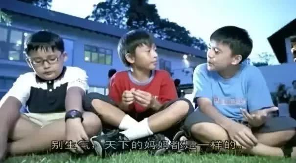 「再哭，就去門外哭 」，這句話對孩子的傷害有多大？教你兩個方法，正確的和孩子溝通