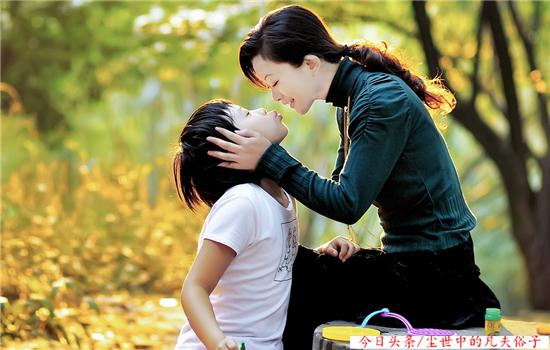 結婚時婆婆說我媽媽賣女兒，看到我爸媽給的本，婆婆一句話不敢吭