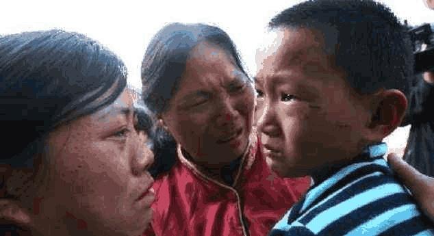 路上遇到強拖的人販子怎麼辦？別光喊，學會這5招讓人販不敢妄動