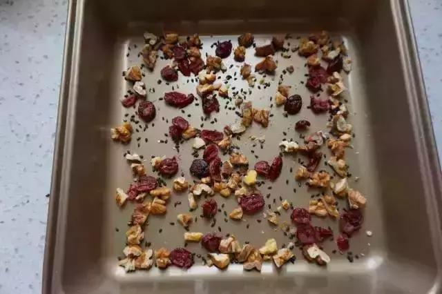 自製沙琪瑪、桃酥、麻花做法，一口回到小時候！