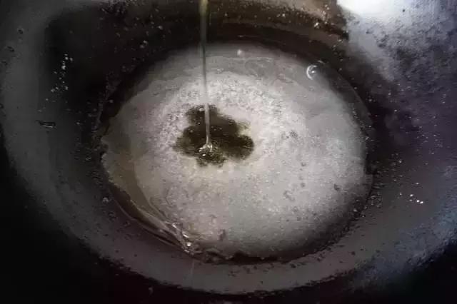 自製沙琪瑪、桃酥、麻花做法，一口回到小時候！