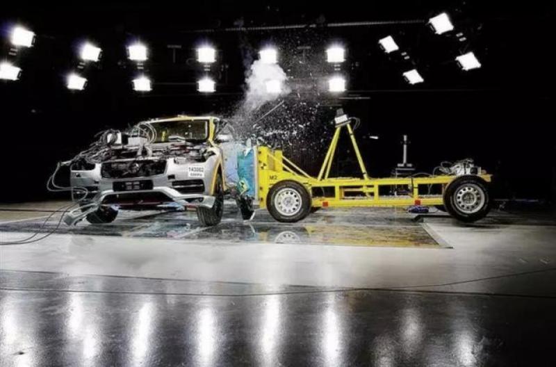 車禍發生時 SUV 會比轎車安全嗎？國際安全評鑑機構這樣說⋯