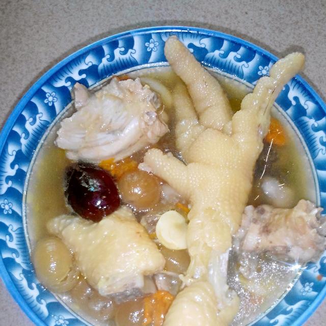 雞湯的19種美味做法，天天喝面色紅潤，愛美人士要常喝！