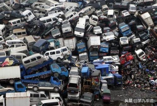 為什麼我們會經常看到一些殭屍車呢，車主們為什麼不去報廢呢？