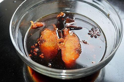 魚肉這做法最簡單，我家隔三差五就吃，不腥還特香，一上桌就吃光！
