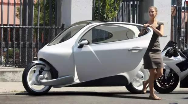這種摩托車一旦開賣，誰還會去買汽車啊！簡直帥呆了