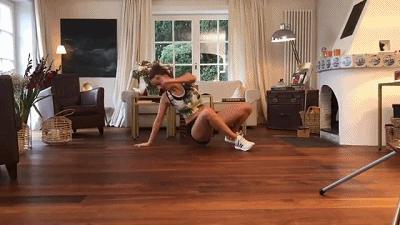馬甲線健身達人，教你6個徒手動作，在家練出小蠻腰