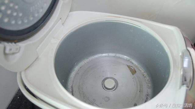 電飯鍋煮飯又慢又耗電？把「這個地方」擦一擦，一年能省幾十元，家家戶戶都需要！