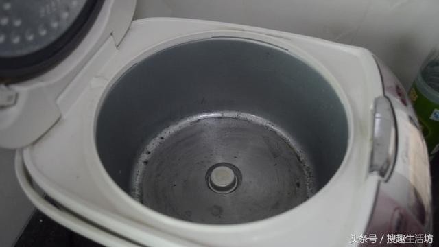 電飯鍋煮飯又慢又耗電？把「這個地方」擦一擦，一年能省幾十元，家家戶戶都需要！