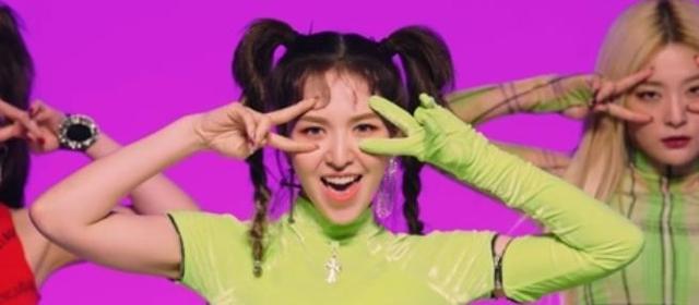 Red Velvet新曲IRENE尖叫聲也是一大亮點，澀琪裝扮有劇透？