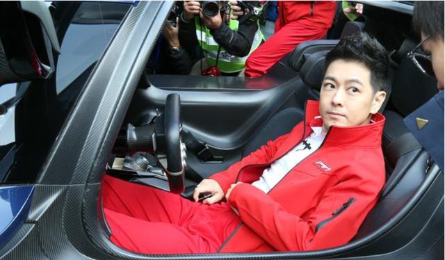 林志穎44歲，劉凱威44歲，鍾漢良44歲，網友：都比不上他的44歲！
