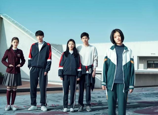 五月天將演唱韓寒新電影主題曲，我耳機都帶好了，韓寒：歌還沒寫