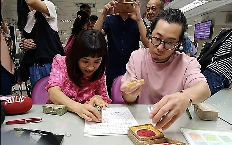 分手原因曝光！當年分手鬧翻，陳意涵、坤達再次破冰同框...網友驚嘆：2次都是為了修杰楷！