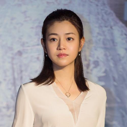 67歲金鐘視後李麗鳳去世，膝下無兒無女，陳妍希發文悼念！