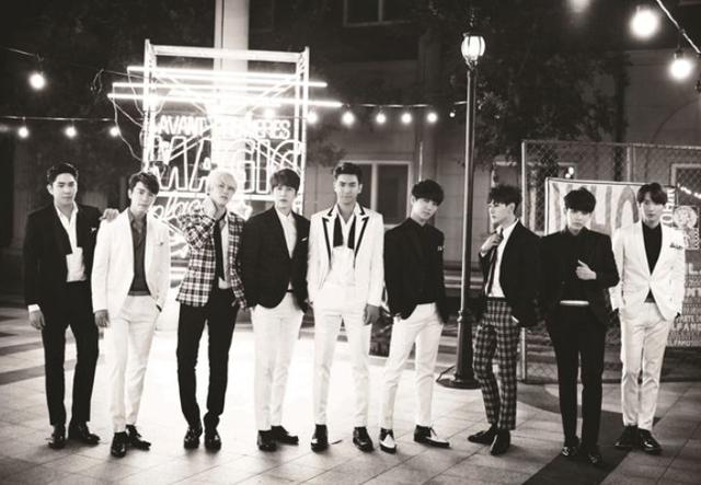 SuperJunior隊長利特更新SNS，配文引粉絲淚目：趕緊找個女友吧！