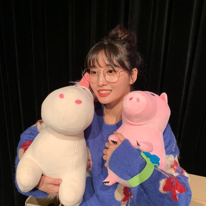 [TWICE][新聞]181127 「正式演藝午夜」TWICE定延採訪中突變的理由？特別約會吸引視線