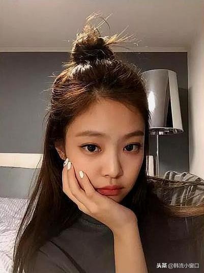 BLACKPINK智妮JENNIE力壓TWICE泰妍！五大原因分析！黑粉功不可沒