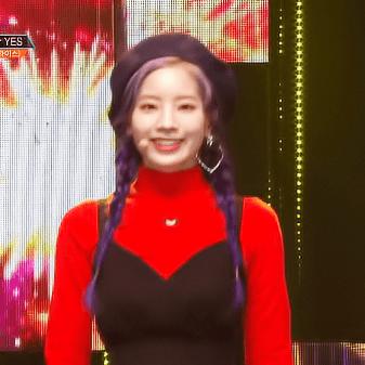 [TWICE][分享]181125 人歌預錄現場once後記：子瑜身體已經恢復健康