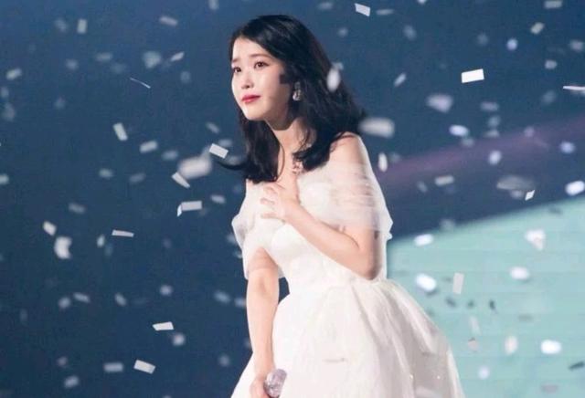 韓女星品牌排名新鮮出爐，洪真英力壓IU奪首位，徐玄振緊隨其後
