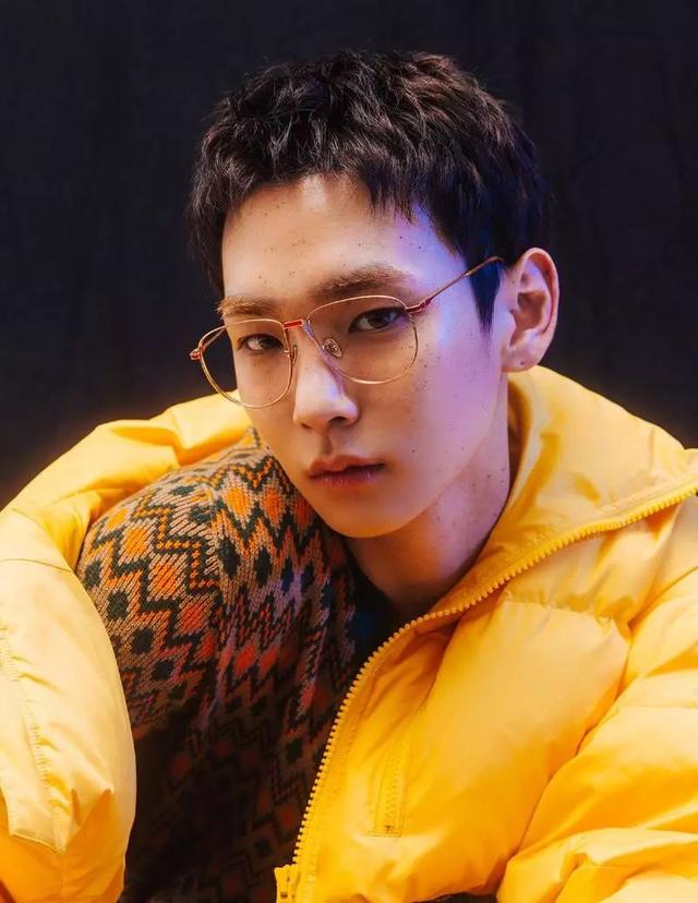 音色強盜齊聚一堂 SHINee Key 首張正規專輯合作陣容超華麗！