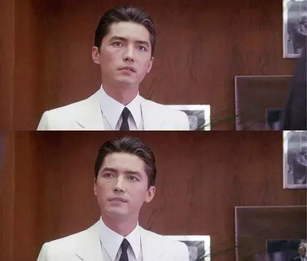 淡出影壇近10年，66歲尊龍近照曝光認不出，但是看了他年輕時的照片，網友：難怪當年被譽為東方第一美男！
