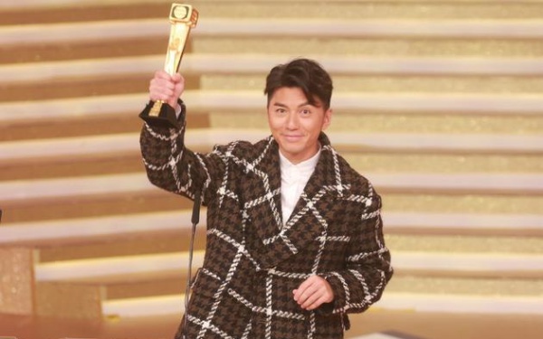 《萬千星輝 2018》提名出爐！張衛健有份爭視帝！