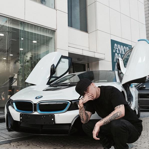 在Dok2的歌詞中，重新認識Tiger JK，難怪他被稱之為「嘻哈教父」
