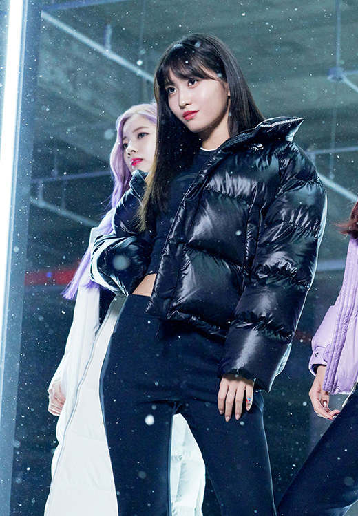 [TWICE][分享]181123 遲來的冠軍秀一位認證照開心心情溢於言表