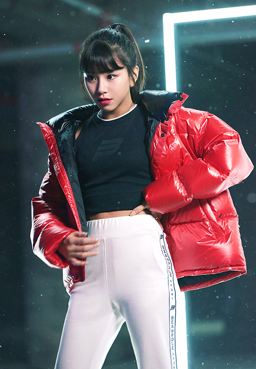 [TWICE][分享]181123 遲來的冠軍秀一位認證照開心心情溢於言表