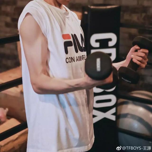 周杰倫與王源合作的新電影正式官宣，並且還有一位女將加盟
