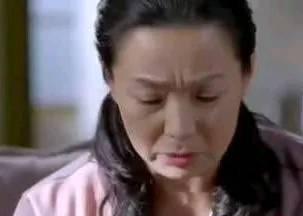 上班時兒子打電話說老公跟一個姐姐在打架，得知真相，俺提出離婚