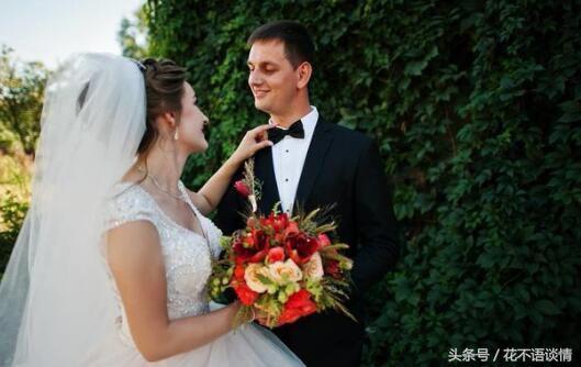 婆婆生日，我送八百紅包，做了一桌菜，聽到對話，我決定離婚