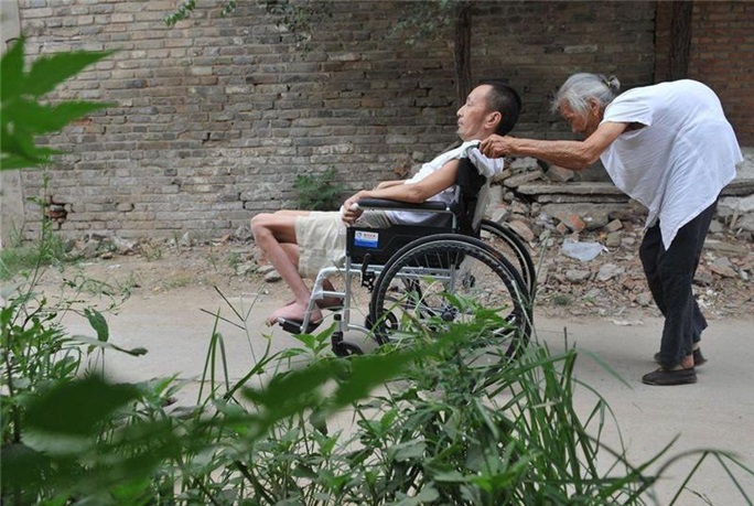 鏡頭下的瞬間：讓人感動的「母子照」，張張催人淚下 