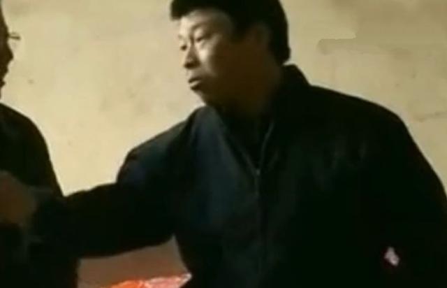妻子和同村60歲老漢出軌，丈夫不計前嫌盼和好，丈夫：回家就好