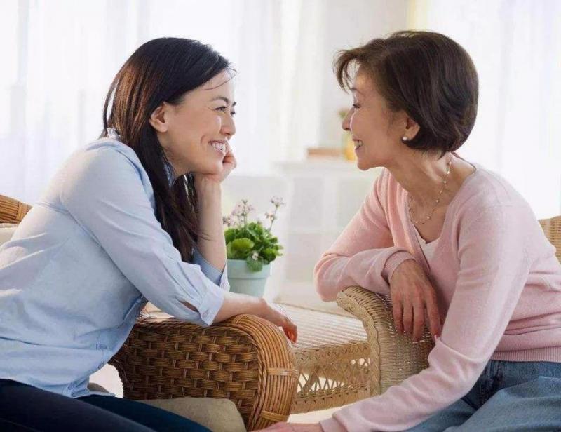 婆婆把拆遷款給了哥嫂，幾年後被哥嫂趕出家門，我卻笑著接納！