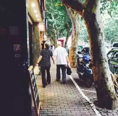 「離婚考卷」紅了！分數太高的夫妻不準離婚！你能做對幾道？