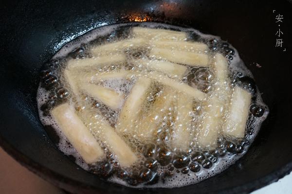 茄子這樣做，比肉還香，一上桌就遭瘋搶，兒子抱怨米飯太少