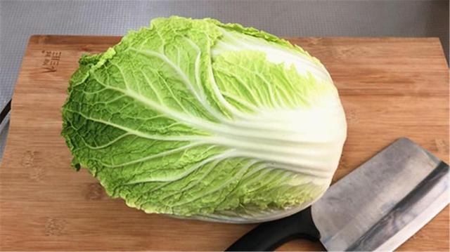 白菜這種做法百吃不厭，我家隔1天就燉一鍋，全家都愛吃，太香了