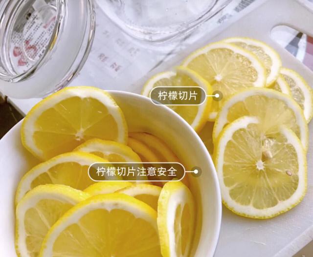 美白養顏排毒的百香果檸檬茶，0添加的飲料自己在家就能做！