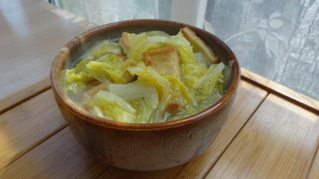 白菜燉豆腐的15款做法，冬天吃正是時候，燉上一鍋吃不夠！