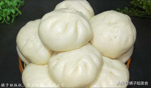 這個餡包子，比韭菜和肉包子都好吃，營養也很高，冬天多吃身體好