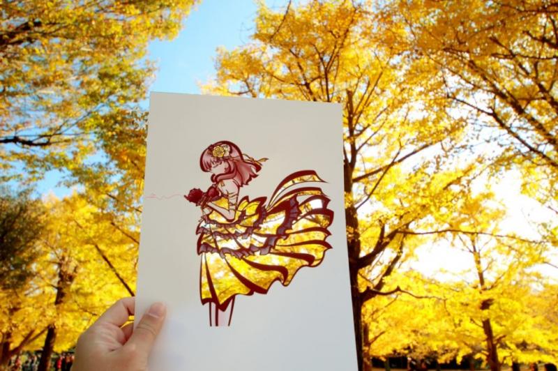 日本藝術家靠大自然「上色」　隨時幫插畫主角換上絕美新服裝