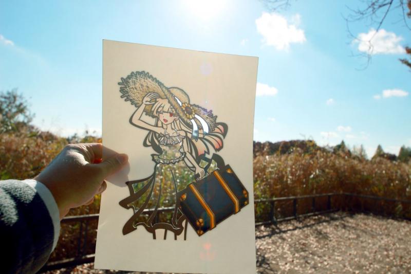 日本藝術家靠大自然「上色」　隨時幫插畫主角換上絕美新服裝