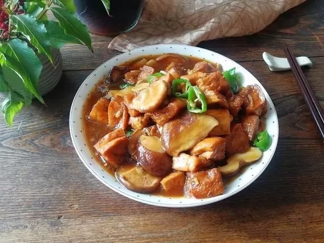 豆腐和它是絕配，味道香濃，豆腐入味，看著就想吃！