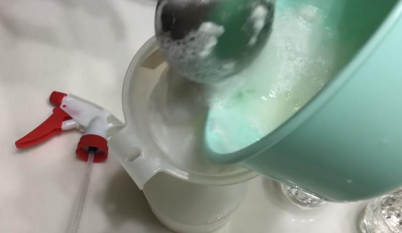 記住小蘇打醋水比例，DIY無毒去污液，輕鬆做好家務活！