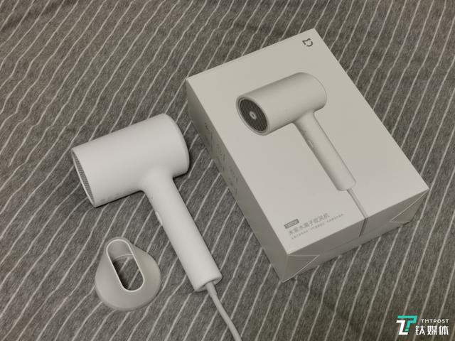 買個戴森吹風機，或者花1/15的價格買個小米吹風機？｜鈦極客