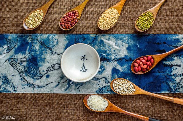 氣對人體的作用：氣聚則生，氣散則死