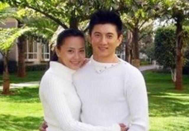 看了吳奇隆的4個前任，再看看現任劉詩詩，差距一目了然！