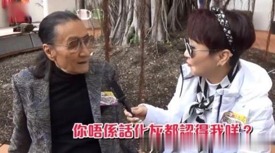 82歲謝賢與前妻會面無避嫌，開心摟抱，狄波拉則當老公面挽手四哥 !